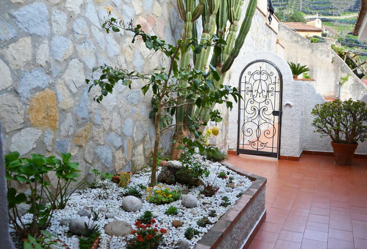 B&B Cetara Amalfi Coast Екстериор снимка